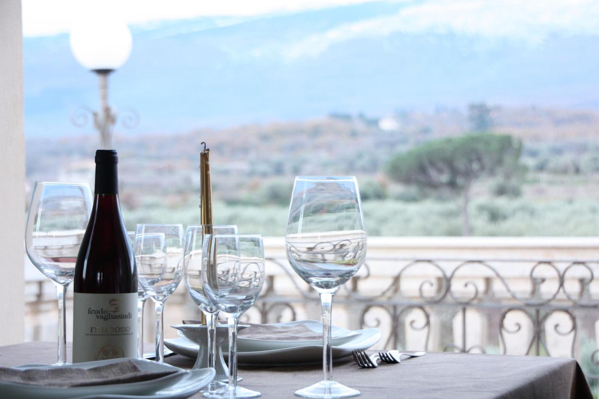 Гостевой дом Feudo Vagliasindi -Wine Experience- Рандаццо Экстерьер фото